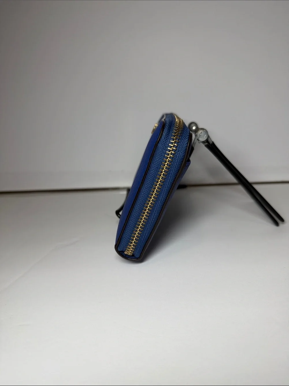 Kate Spade Neda Newbury Lane Zip Wallet Royal Blue Gold Hardware